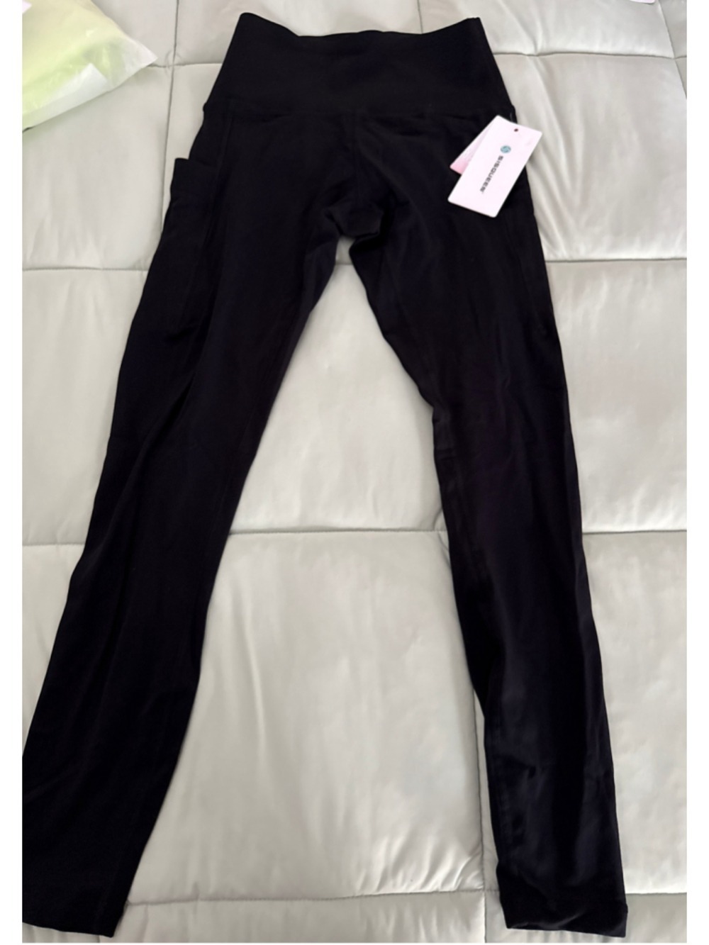 #0247 - Women's SISQUEEN Black Leggings